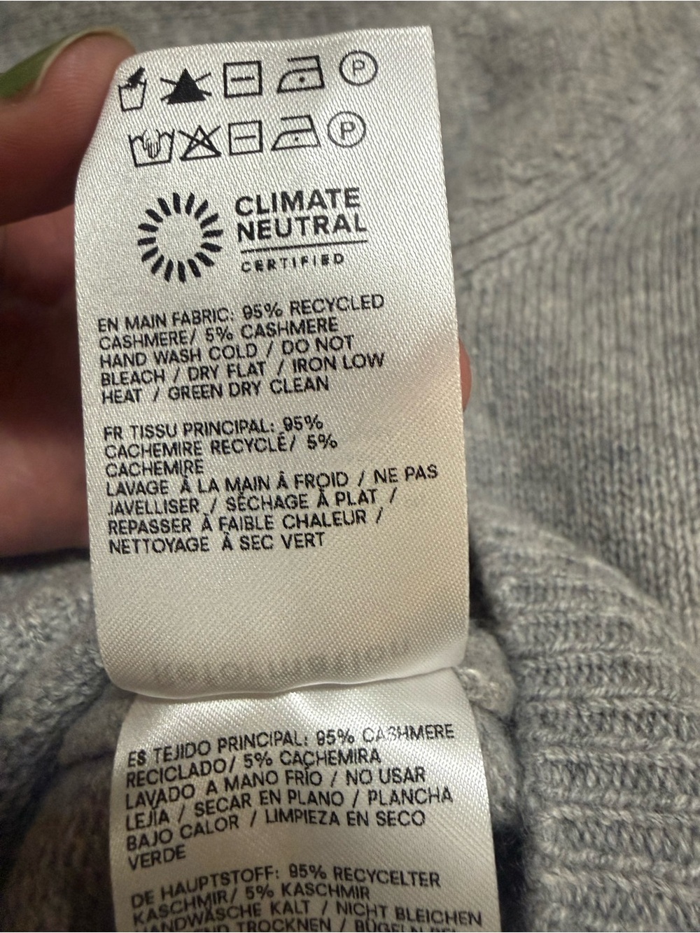 Reformation Clara Cashmere Cardigan Sweater NWT Gray Large 95% Recycled Cashmere - Picture 6 of 8